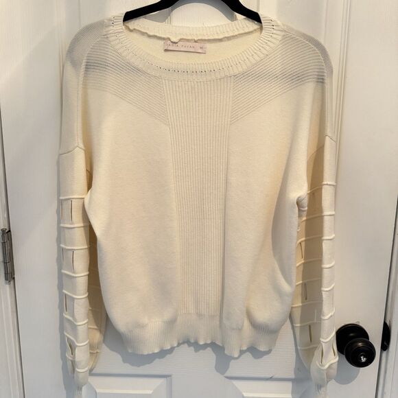 Maria Pavan Women’s M Long Sleeve Beige Sweater - Picture 1 of 6